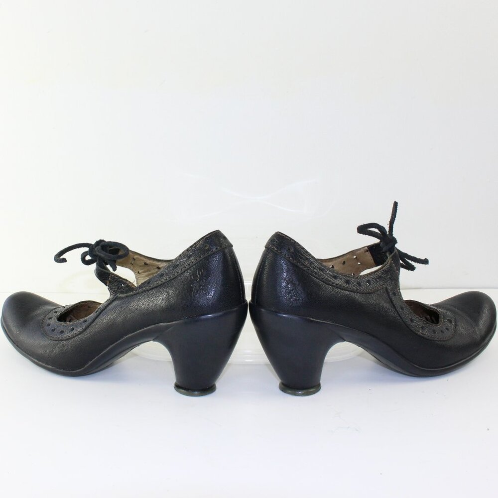 Fly London Black Leather Heels (EU 38 / 7.5 US)
